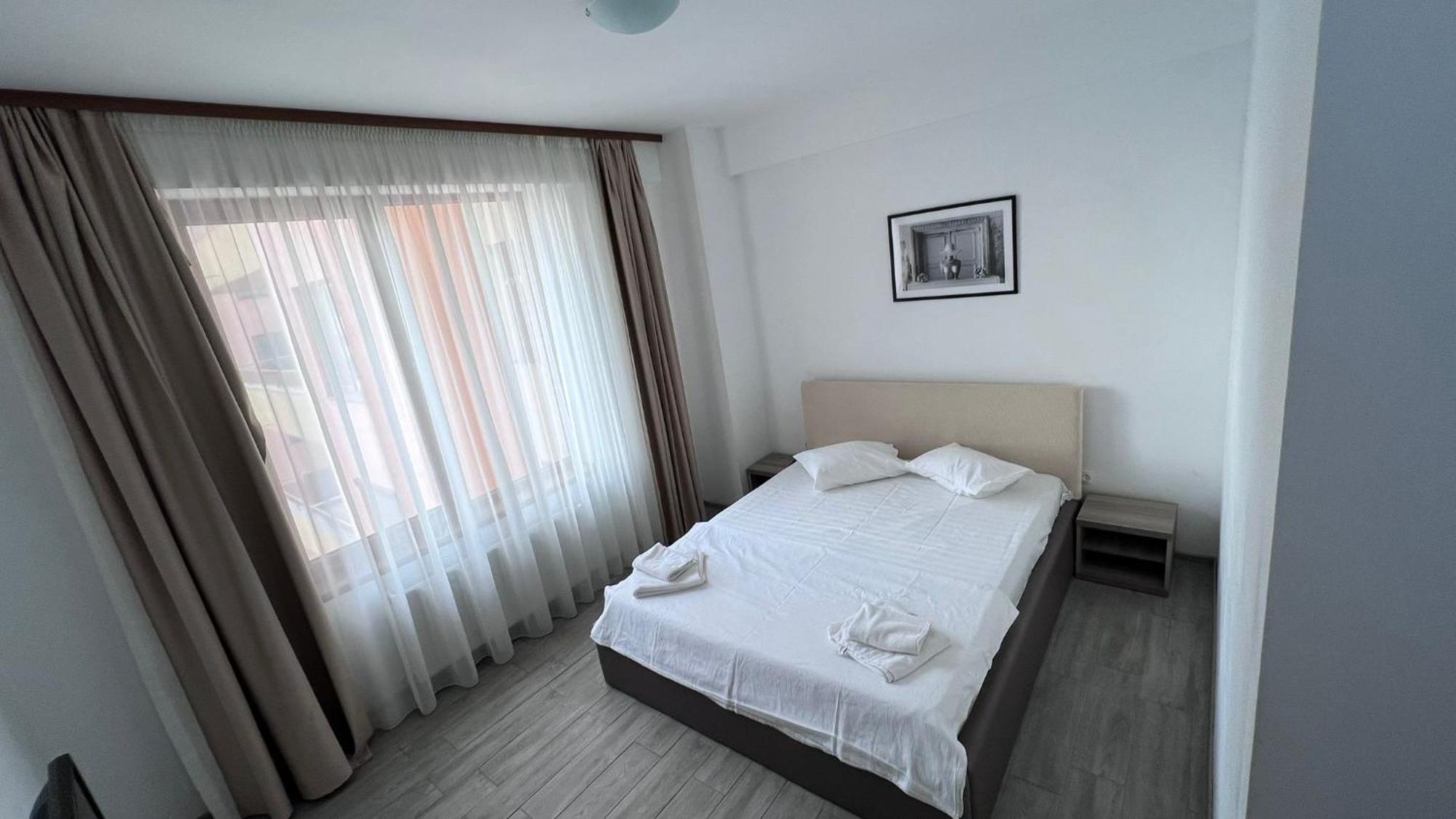Summerland Apartmants Mamaia Nord Apartment ภายนอก รูปภาพ
