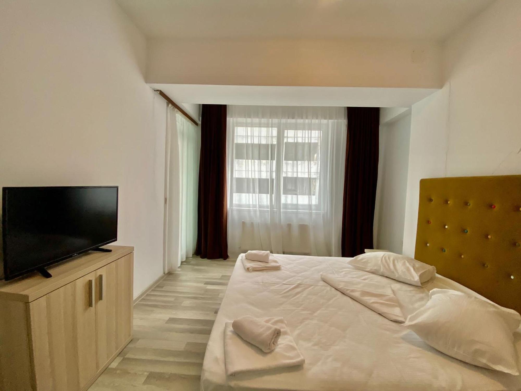 Summerland Apartmants Mamaia Nord Apartment ภายนอก รูปภาพ