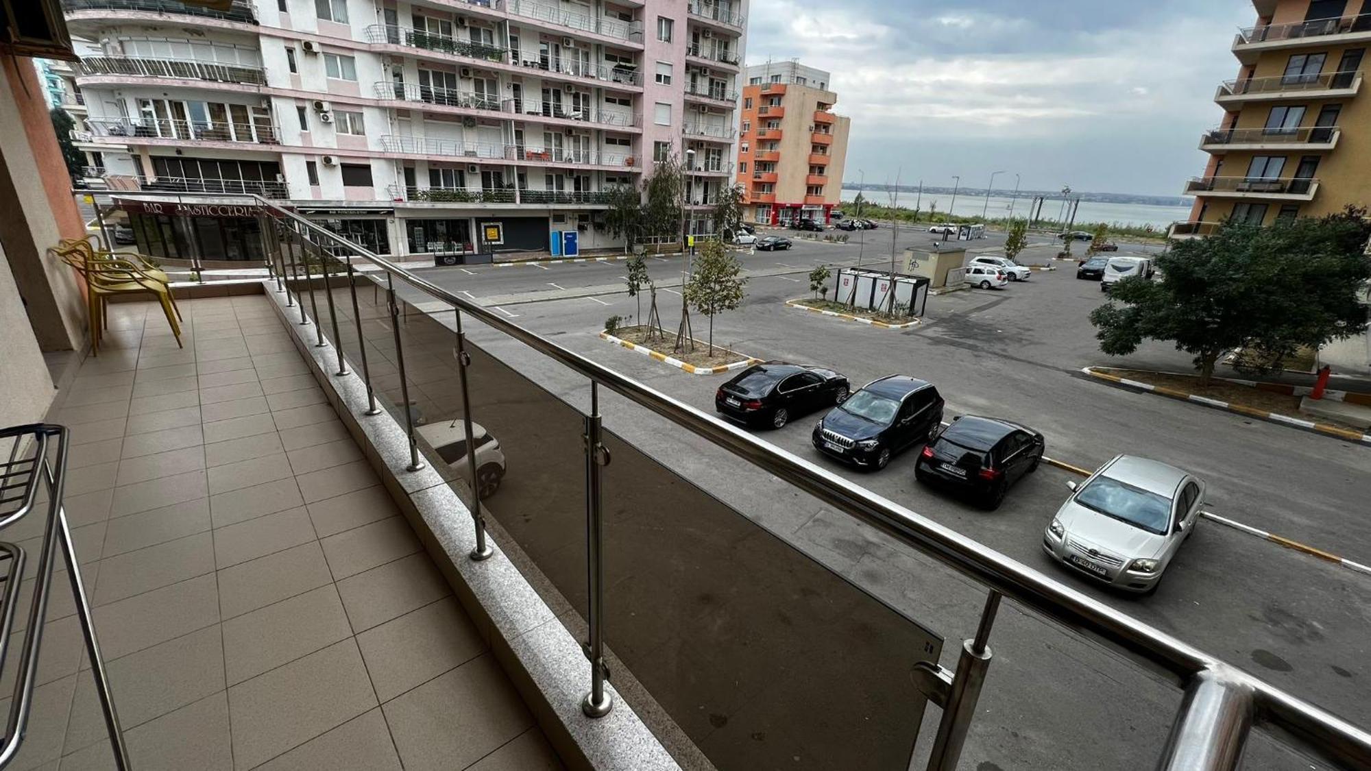Summerland Apartmants Mamaia Nord Apartment ภายนอก รูปภาพ