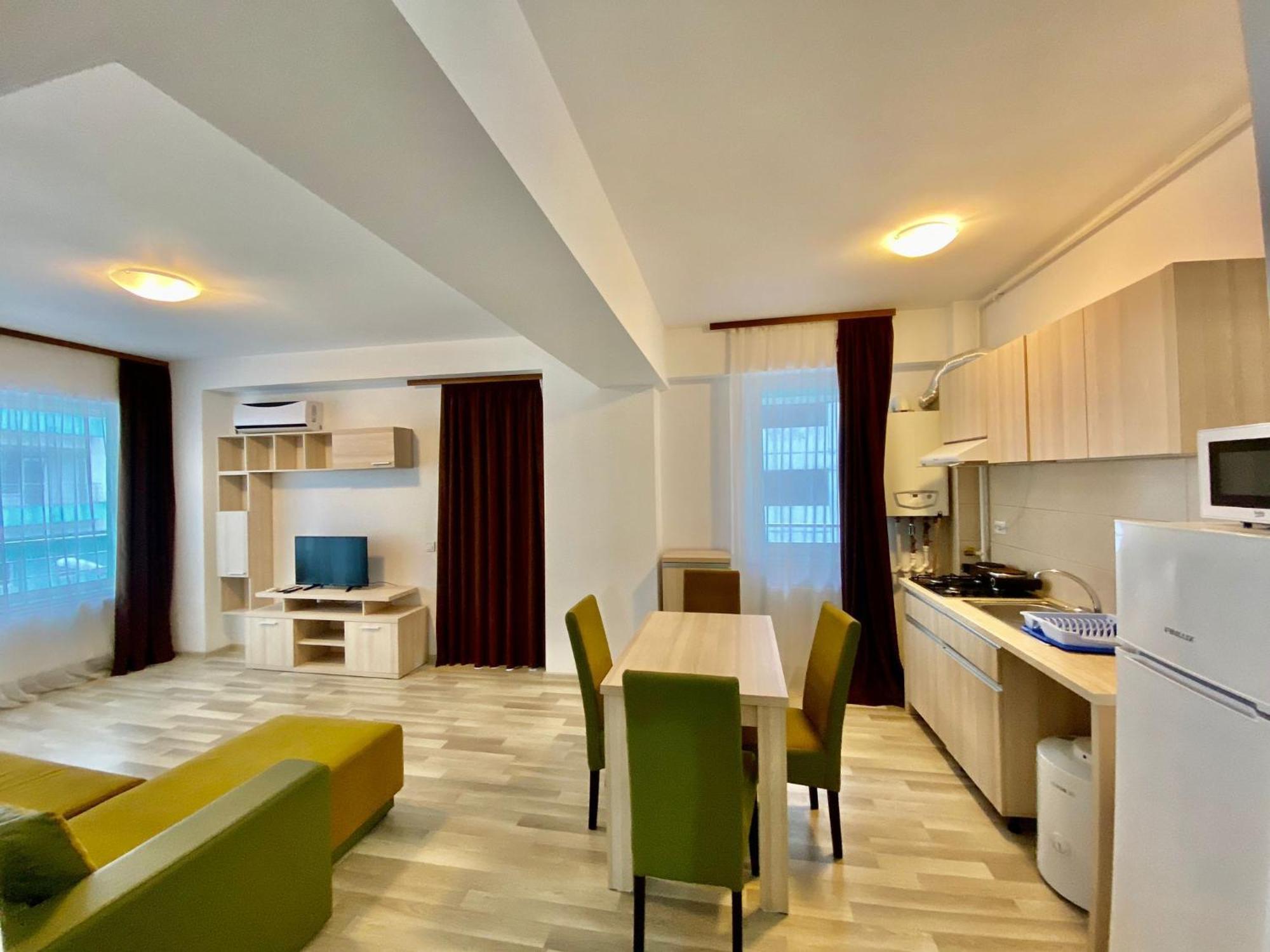 Summerland Apartmants Mamaia Nord Apartment ภายนอก รูปภาพ