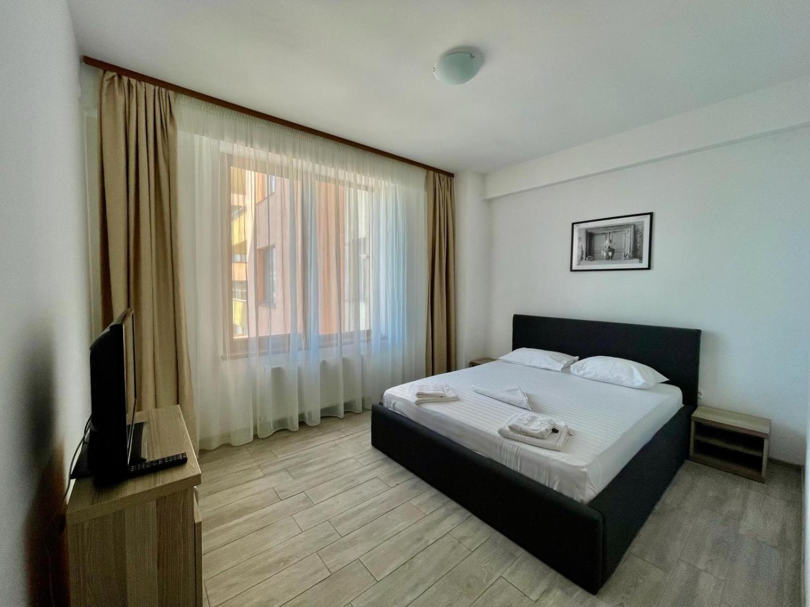 Summerland Apartmants Mamaia Nord Apartment ภายนอก รูปภาพ