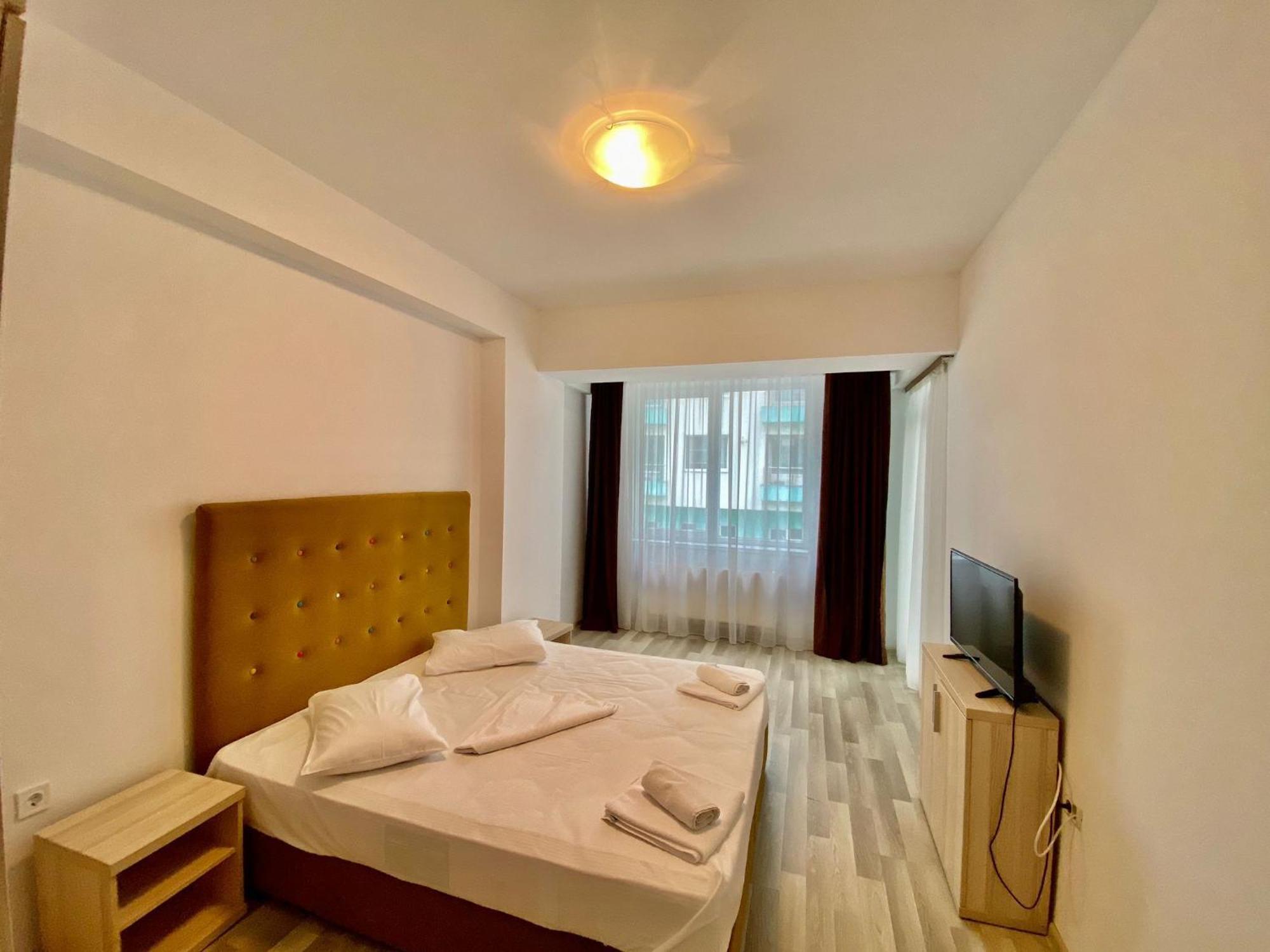 Summerland Apartmants Mamaia Nord Apartment ภายนอก รูปภาพ